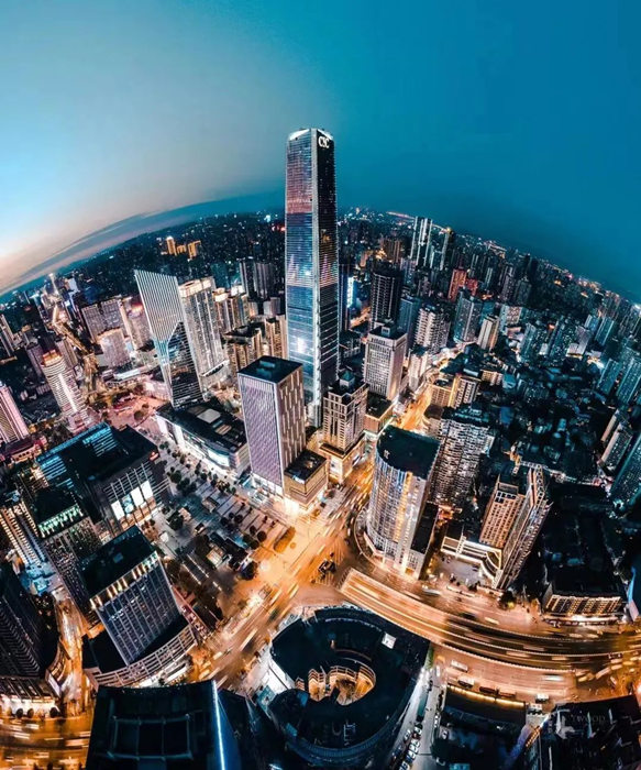 觀音橋商圈。江北區(qū)委宣傳部供圖