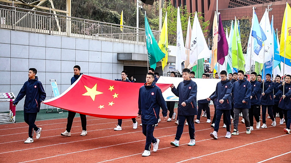 選手入場(chǎng)。付軍攝