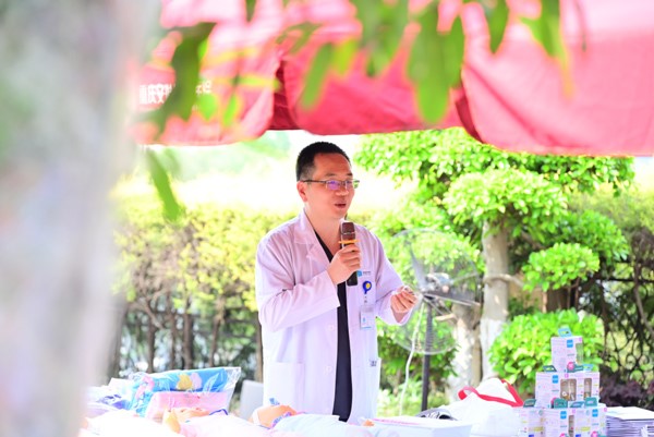 醫(yī)生分享。重慶安琪兒婦產(chǎn)醫(yī)院供圖