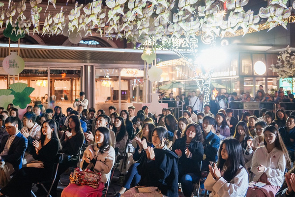 “五一”小長假期間，南岸區(qū)旅游景區(qū)活動(dòng)豐富，旅游產(chǎn)品供給充足。南岸區(qū)文化旅游委供圖