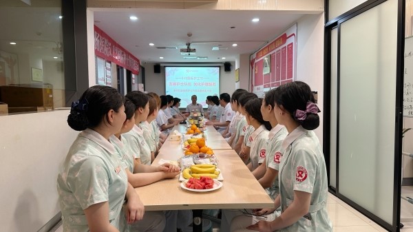 活動(dòng)現(xiàn)場(chǎng)。重慶圣佑肛腸醫(yī)院供圖