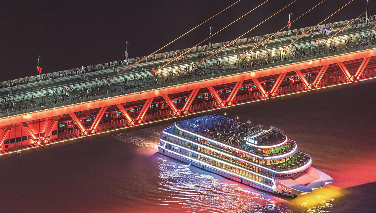 重慶兩江游。陳亮攝