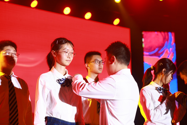 離隊入團(tuán)儀式。曾英豪攝