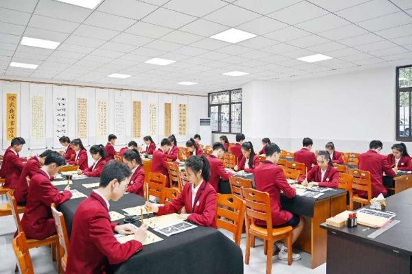 學(xué)校書法翰墨坊。南華中學(xué)供圖