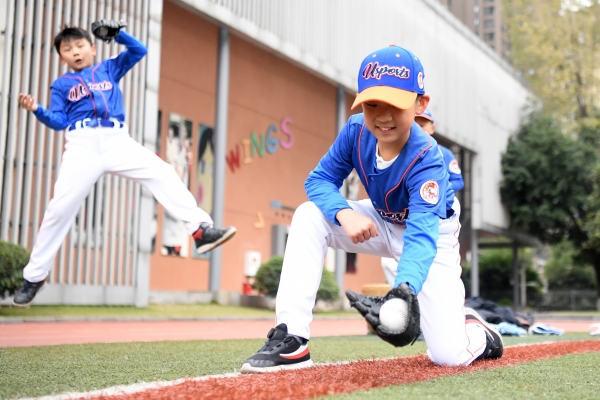 特色體育活動。重慶市九龍坡區(qū)謝家灣學(xué)校供圖