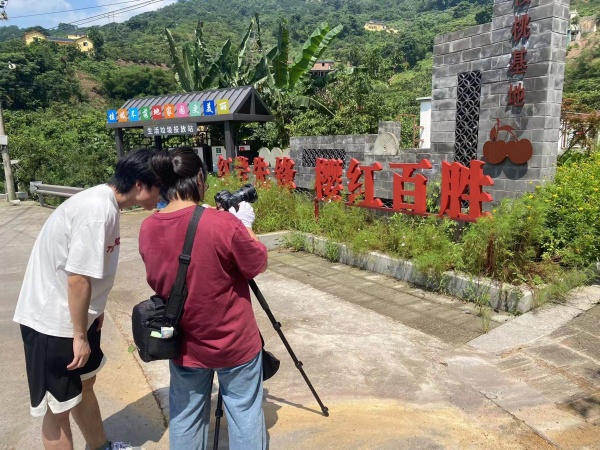 學(xué)生實地拍攝。重慶財經(jīng)學(xué)院供圖