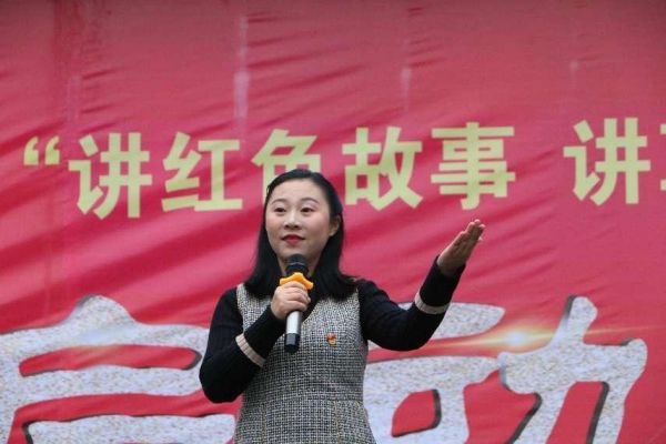 講“紅色”故事主題教育活動。永川區(qū)上游小學(xué)校供圖