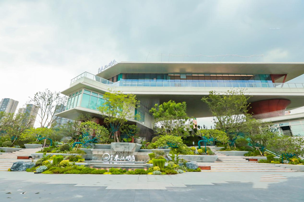 華宇春江明月示范區(qū)。重慶華宇供圖