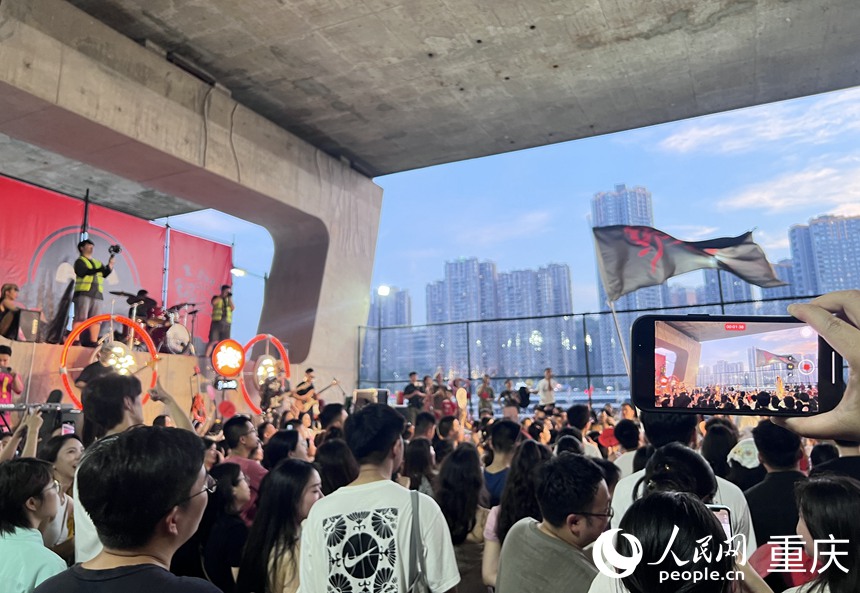 N37橋角角野歌音樂會現(xiàn)場。人民網記者 胡虹攝