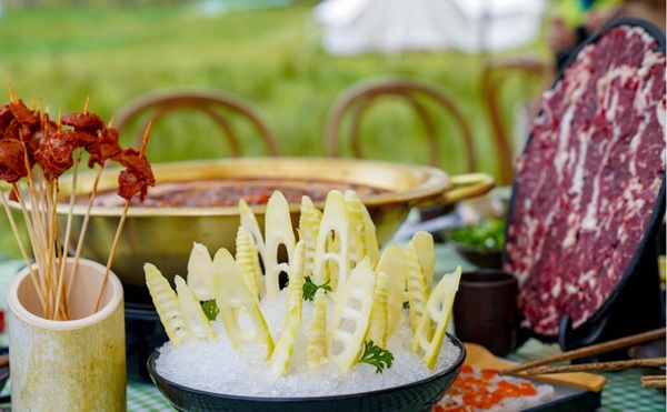 方竹筍成為市民餐桌上的佳肴。景區(qū)供圖