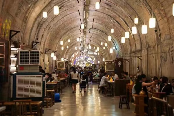 地下之城老火鍋。渝北發(fā)布供圖