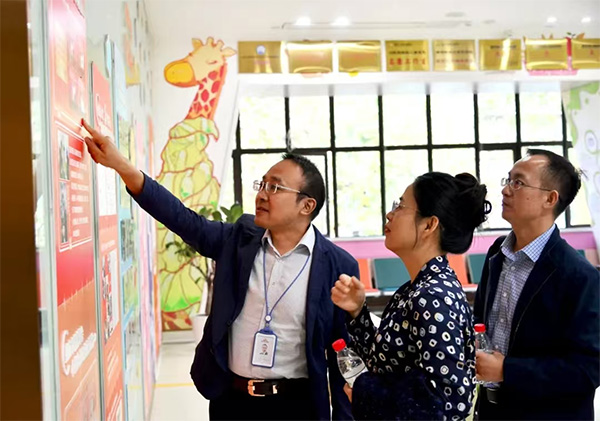交流參觀。重慶小米熊兒童醫(yī)院供圖