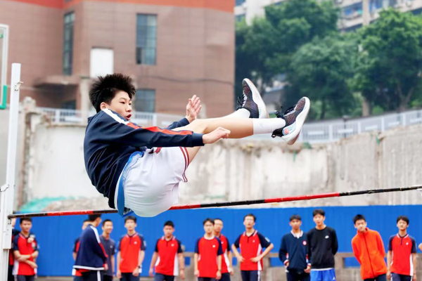 跳高比賽。向詩佳攝