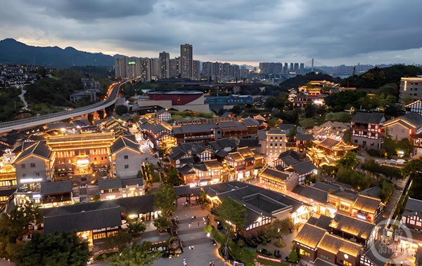 磁器口后街實(shí)景。重慶市設(shè)計(jì)院供圖