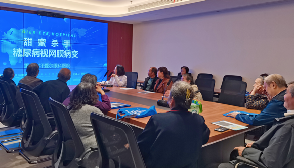 活動(dòng)現(xiàn)場(chǎng)。重慶南坪愛(ài)爾眼科醫(yī)院供圖