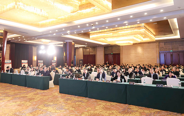 涪陵區(qū)國資委聯(lián)合招商銀行重慶分行舉辦“國資大講堂”活動。招商銀行重慶分行供圖