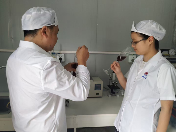 研發(fā)全新產(chǎn)品。受訪者供圖