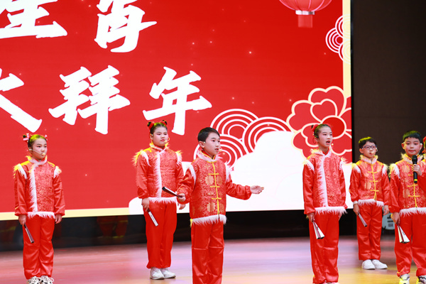 朗誦節(jié)目《十二生肖大拜年》。張源攝