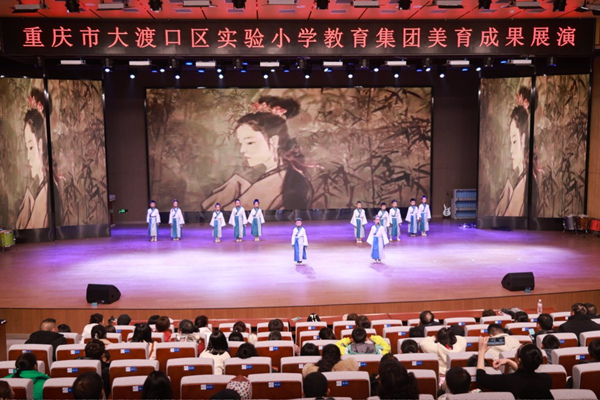 演出現(xiàn)場。曾英豪攝