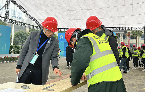 第四批巴渝傳統(tǒng)建筑工匠培訓(xùn)。唐鑫攝