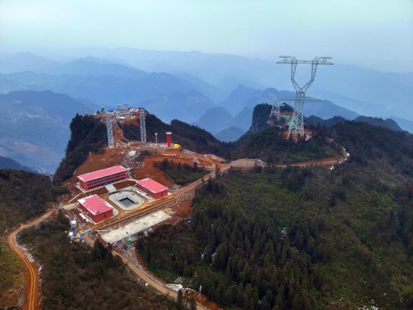 正在建設中的武隆科研基地。李建松攝