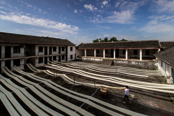 榮昌夏布曬布。榮昌區(qū)委宣傳部供圖