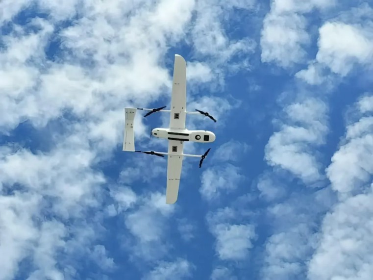 青鷗30B氫動力復(fù)合翼無人機(jī)。兩江協(xié)同創(chuàng)新區(qū)供圖