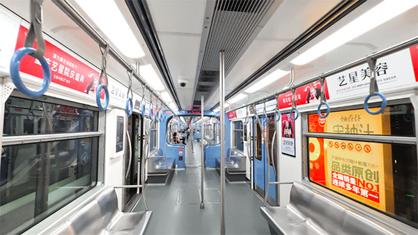 該“專列”車廂內(nèi)部環(huán)境。重慶藝星整形美容醫(yī)院供圖