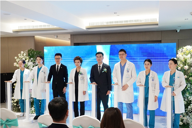 發(fā)布儀式現(xiàn)場(chǎng)。重慶安琪兒星醫(yī)美供圖