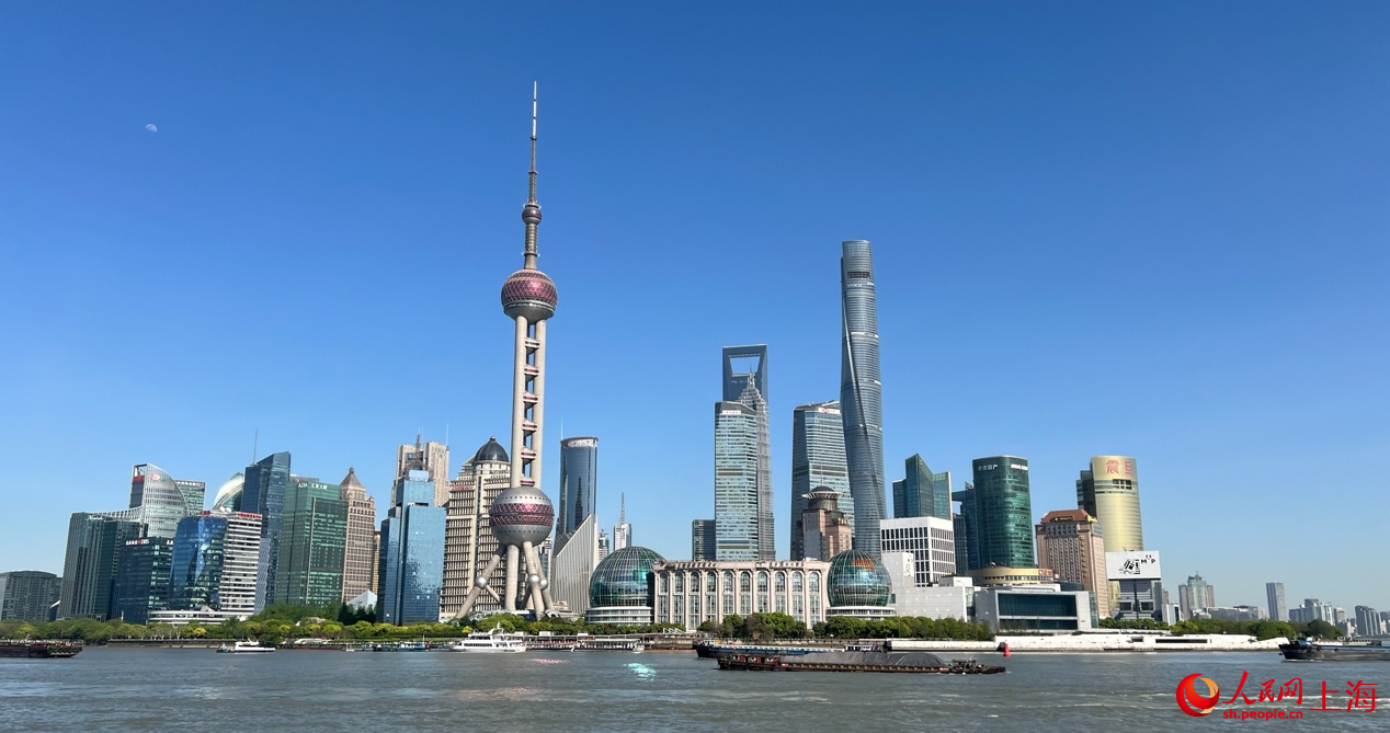 現(xiàn)在的陸家嘴金融城。 人民網(wǎng) 馬作鵬攝