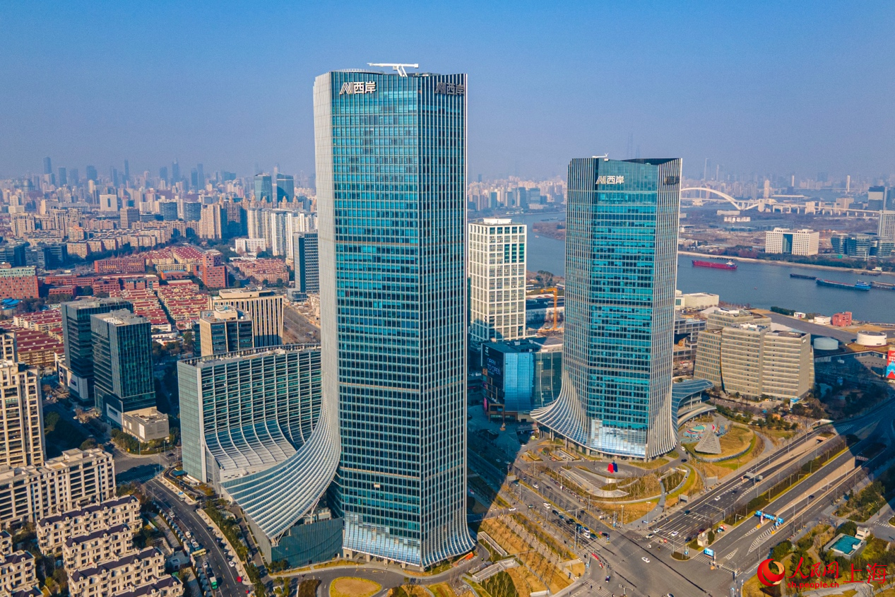 位于徐匯西岸的國際人工智能中心。 人民網(wǎng)記者 王初攝