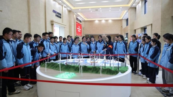 風力發(fā)電機組科普講解。主辦方供圖