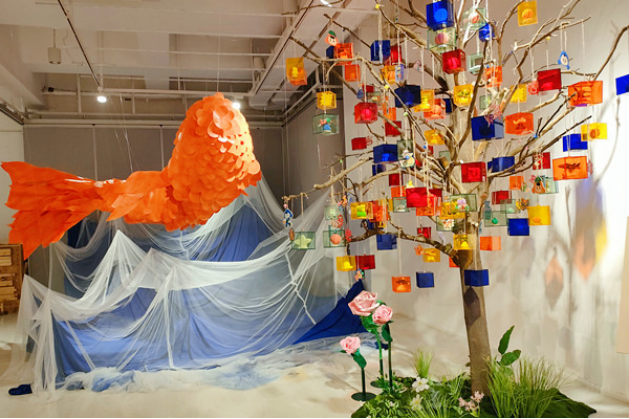 渝中區(qū)望龍門小學(xué)《躍》。任峰攝