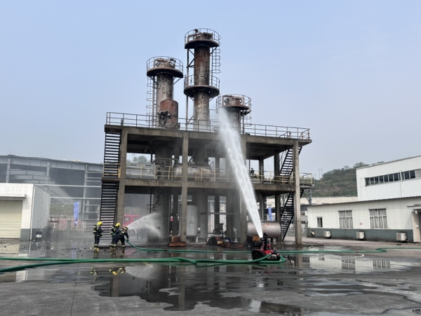 2025年“應保聯(lián)動”生產(chǎn)安全事故綜合應急演練舉行。江秋悅攝