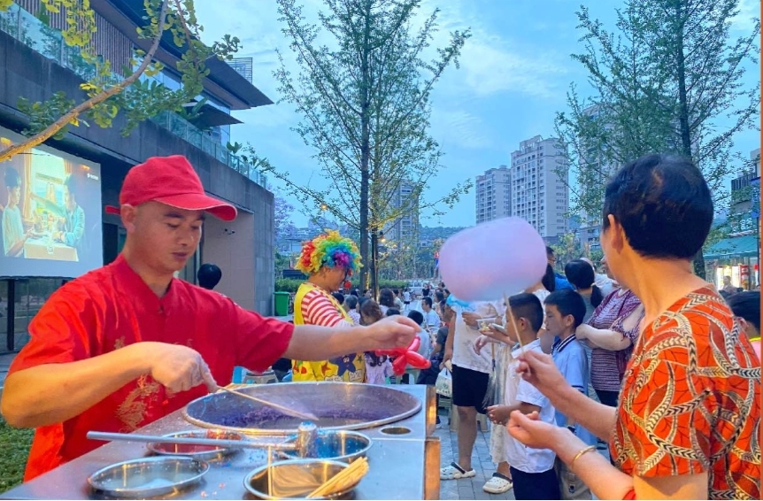 社區(qū)活動。東原仁知服務供圖