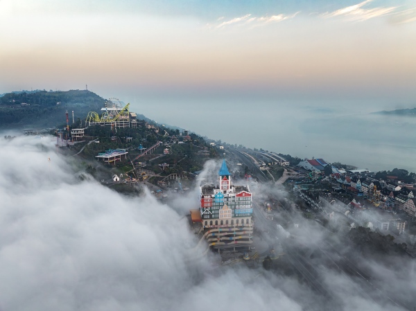 美心紅酒小鎮(zhèn)。景區(qū)供圖