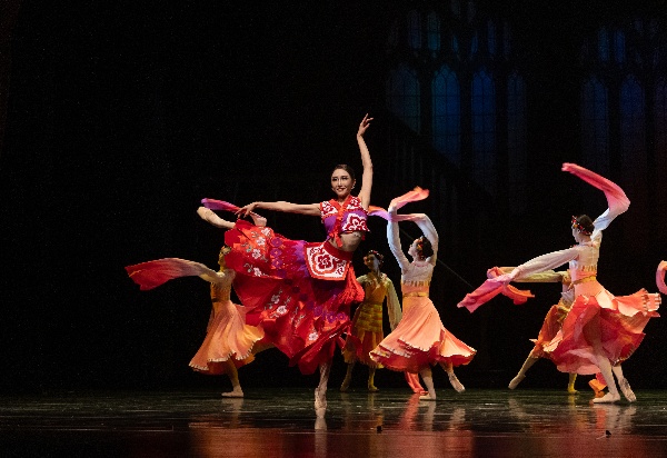 芭蕾舞劇《歸來紅菱艷》。重慶芭蕾舞團供圖。