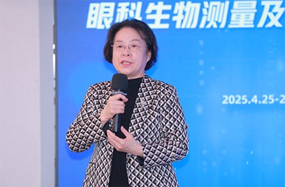 賀翔鴿致辭。南坪愛爾眼科供圖