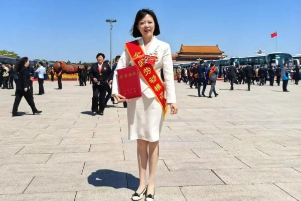 廖愿獲得“全國勞動模范”榮譽(yù)。南岸區(qū)融媒體中心供圖