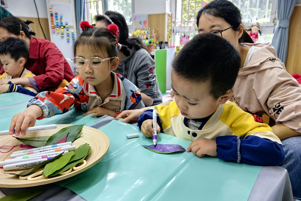 創(chuàng)意書簽。袁杰攝