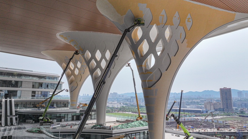 重慶東站。受訪單位供圖