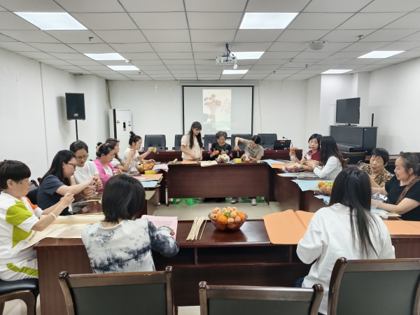 活動現場。龍山街道供圖