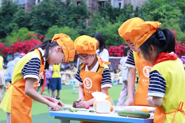 “水果拼盤”團隊賽比賽現(xiàn)場。張源攝