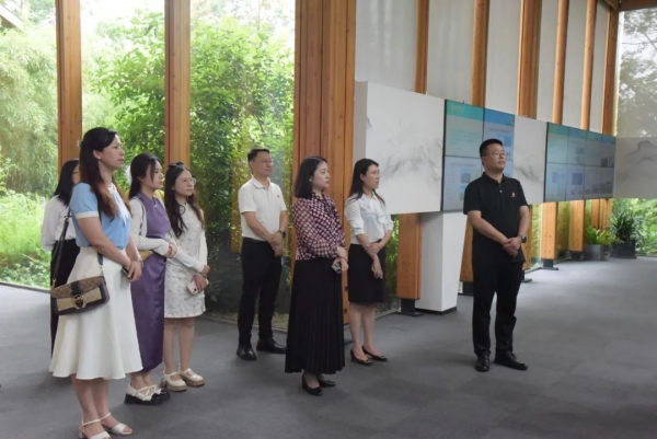 “同筑黨建根基”活動(dòng)。主辦方供圖