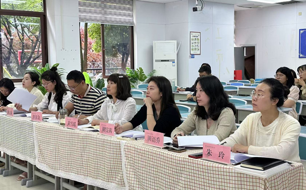 專家評(píng)審現(xiàn)場(chǎng)。合川巴蜀小學(xué)供圖