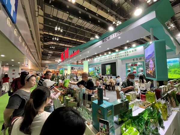 茶博會現(xiàn)場。周小平攝