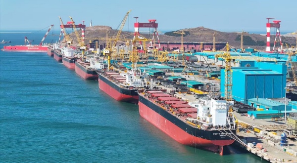 恒力重工舾裝碼頭。西南證券供圖