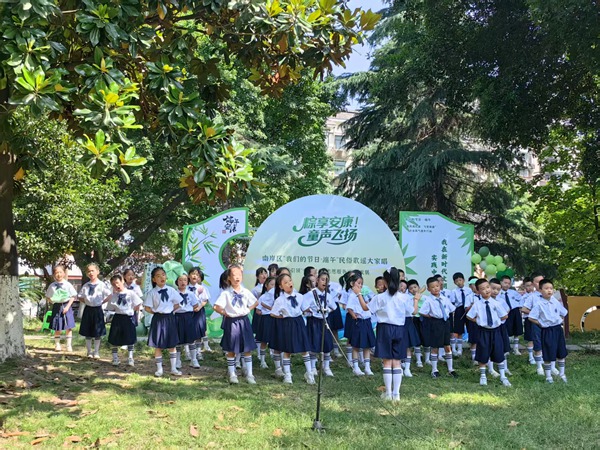 民謠演唱。任峰攝