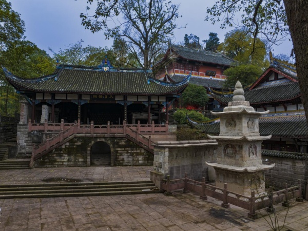 寶頂小佛灣全景。羅國家攝