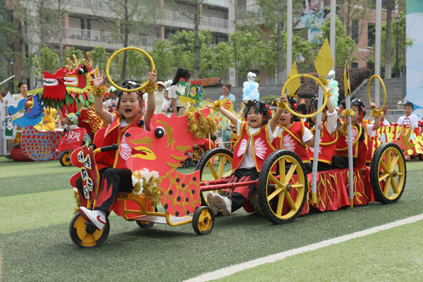 風(fēng)風(fēng)火火闖九州。付軍攝
